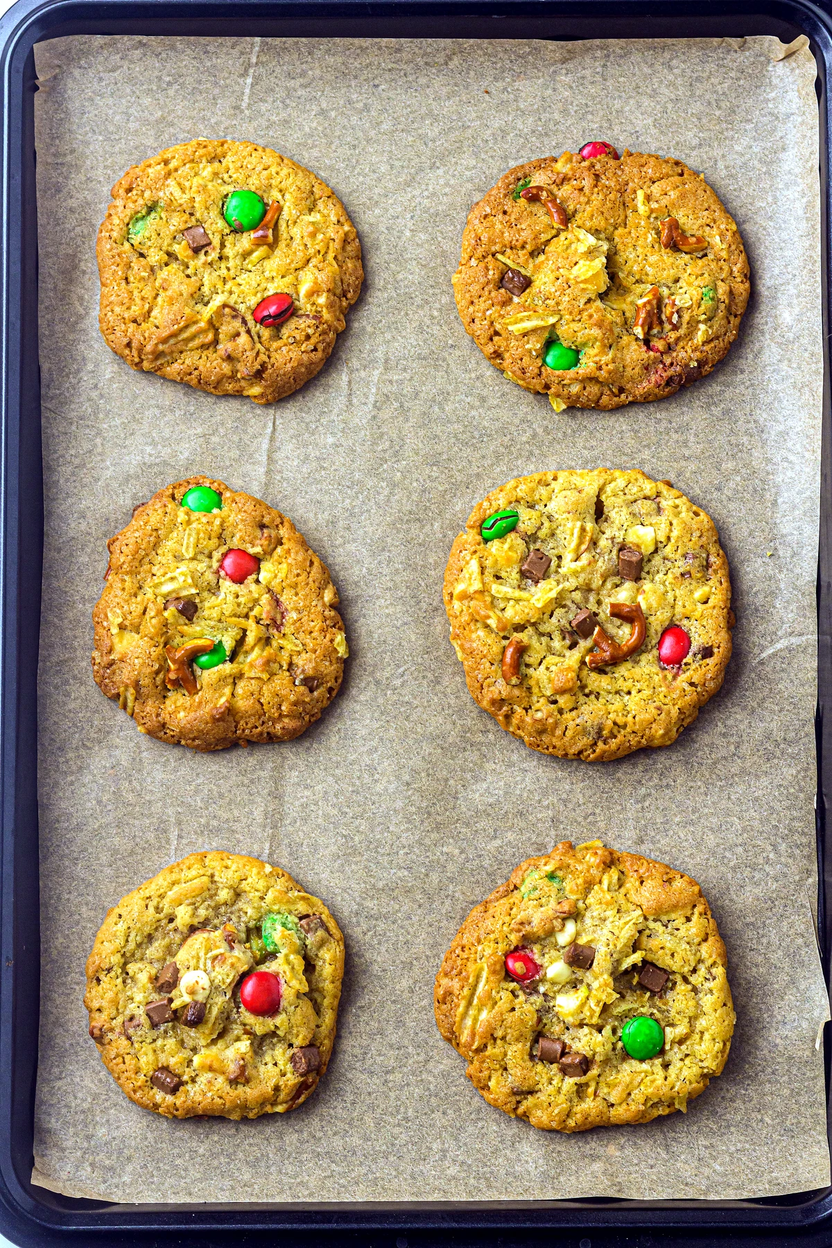 Freshly baked kitchen sink cookies on a tray