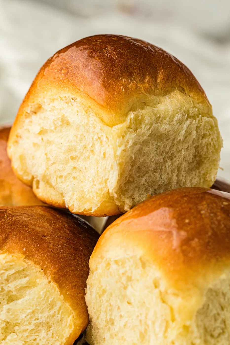 bread machine dinner rolls baked