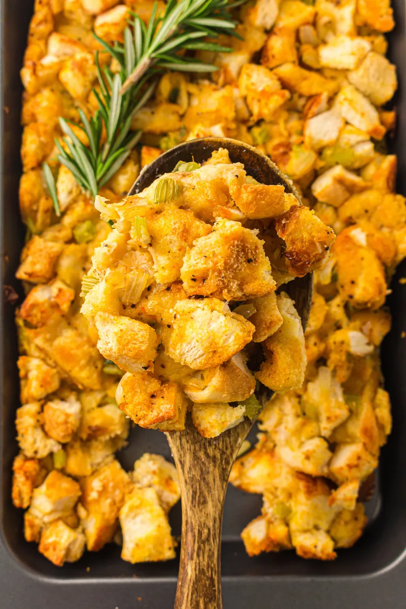 easy bread stuffing spoonful
