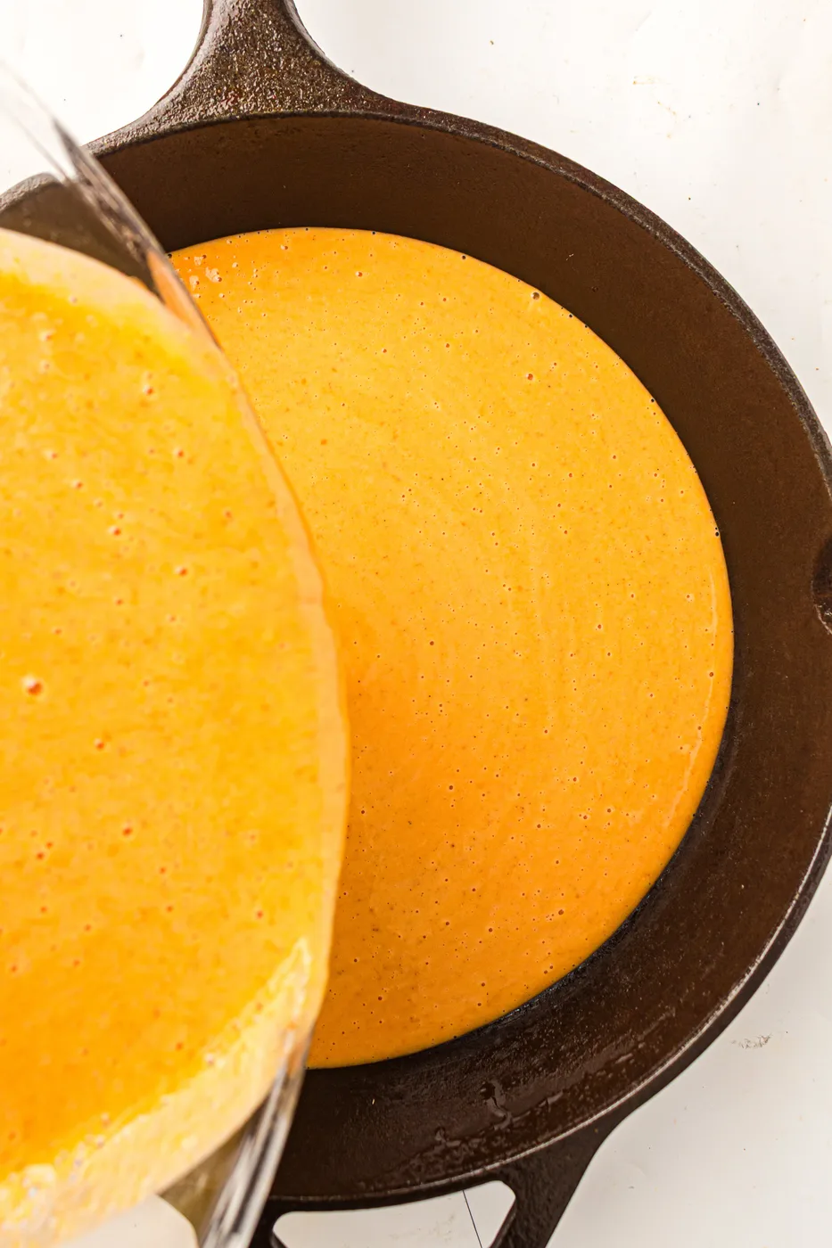 skillet pumpkin dump cake add filling