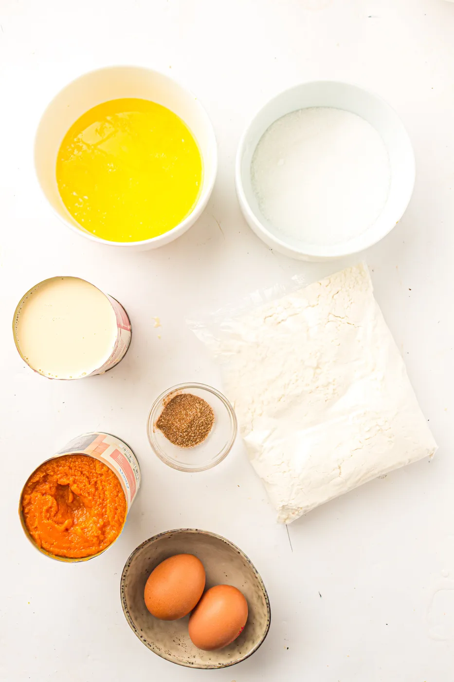 skillet pumpkin dump cake ingredients